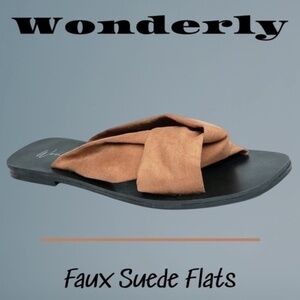 WONDERLY Garland Soft Faux Suede Twist Top Straps Flat Sandals-Cognac 10M/NWT